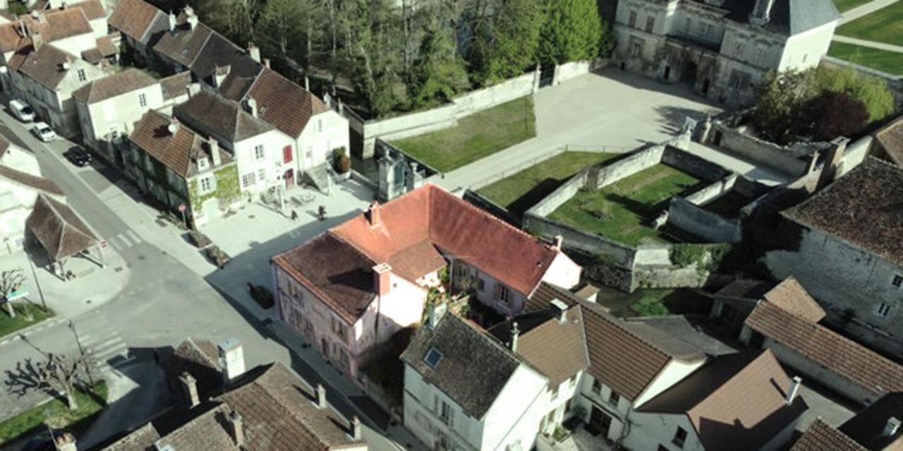 La Virgule De Tanlay Bed & Breakfast Eksteriør bilde