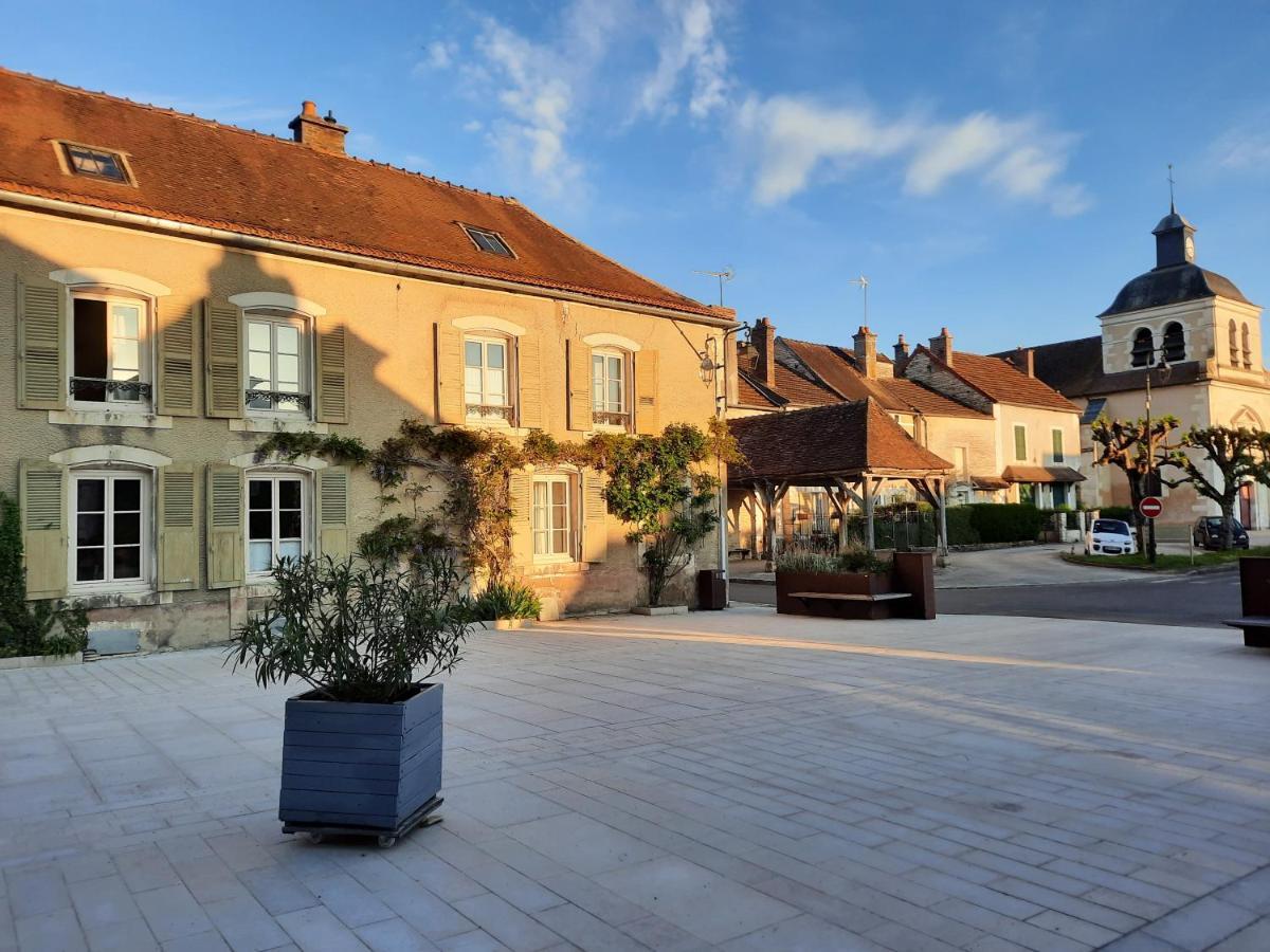 La Virgule De Tanlay Bed & Breakfast Eksteriør bilde