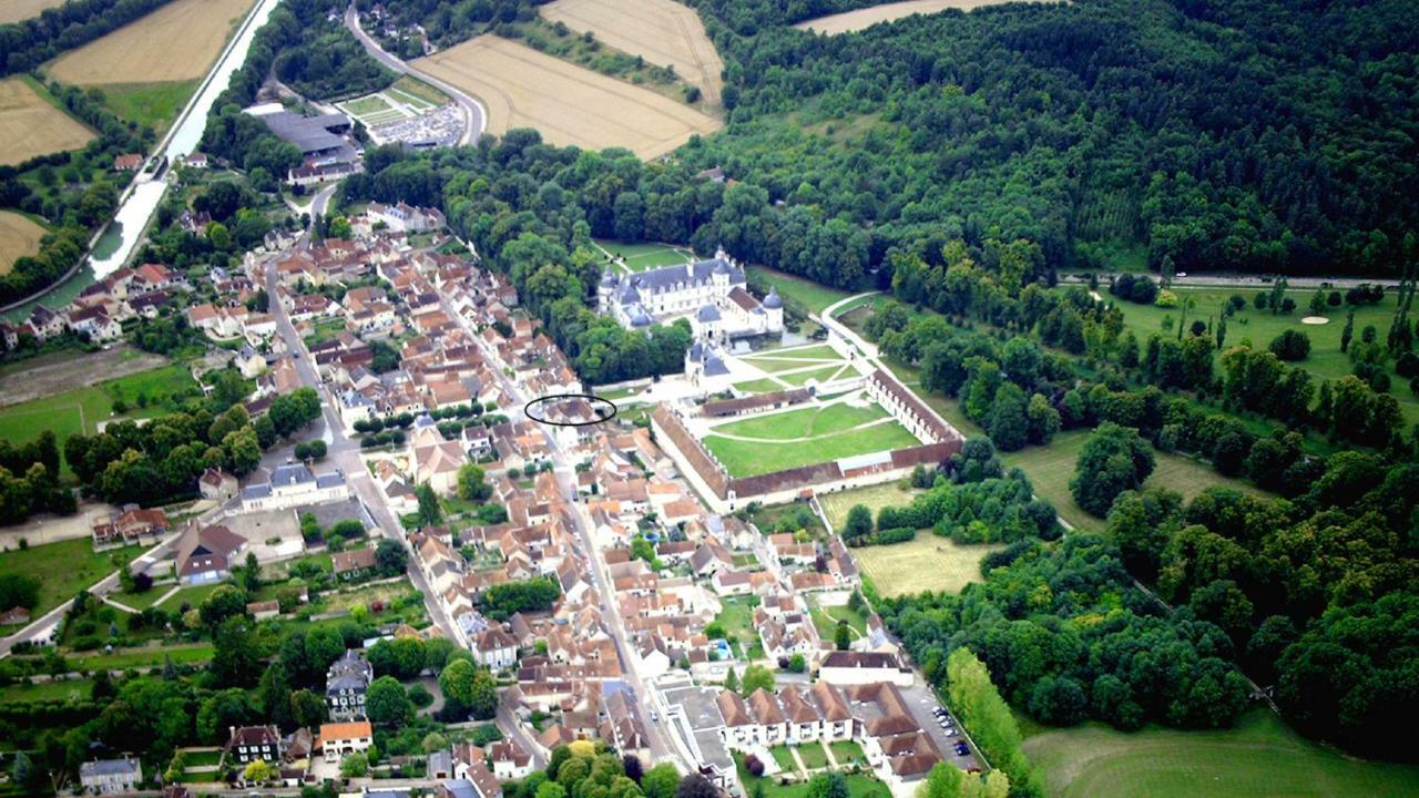 La Virgule De Tanlay Bed & Breakfast Eksteriør bilde
